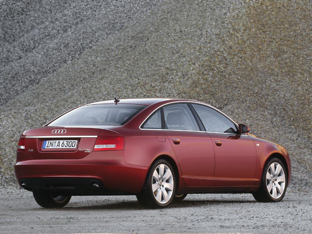 Audi A6 2004 002.jpg